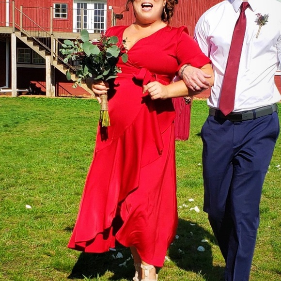 Satiny- wrap midi dress perfect for any occasion! - Picture 2 of 3